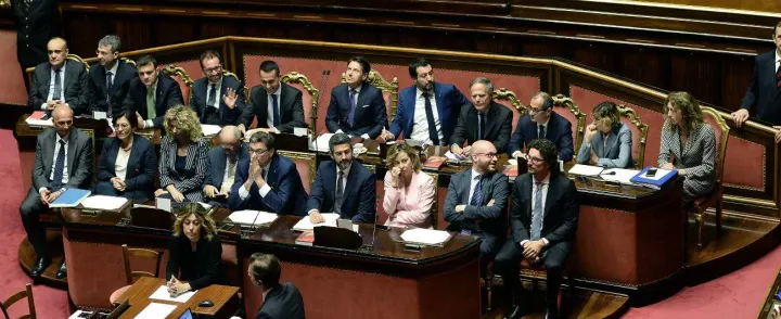 Il Premier Conte: "Difenderemo gli immigrati regolari”